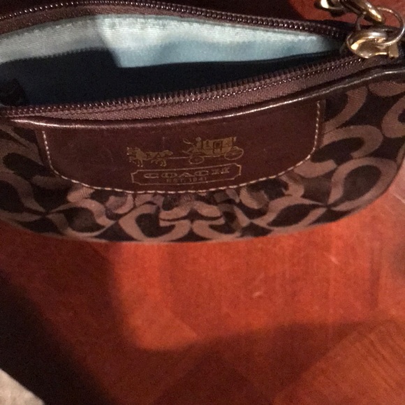 Coach wristlet - Picture 2 of 2